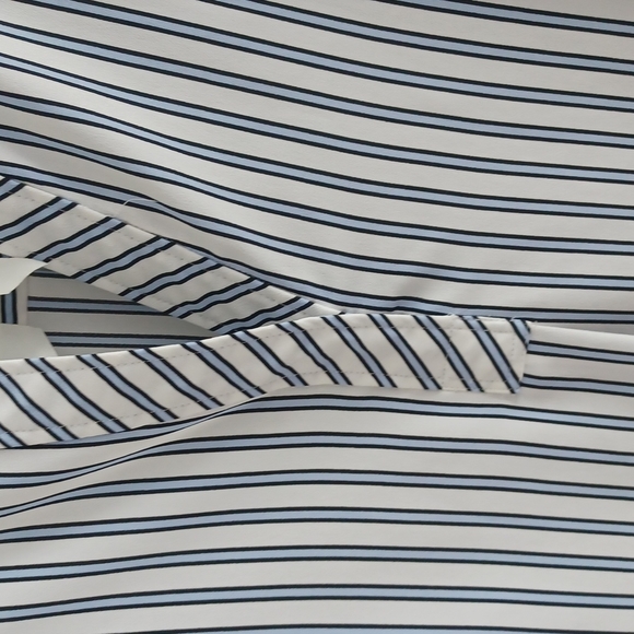 Tunic - Picture 2 of 6